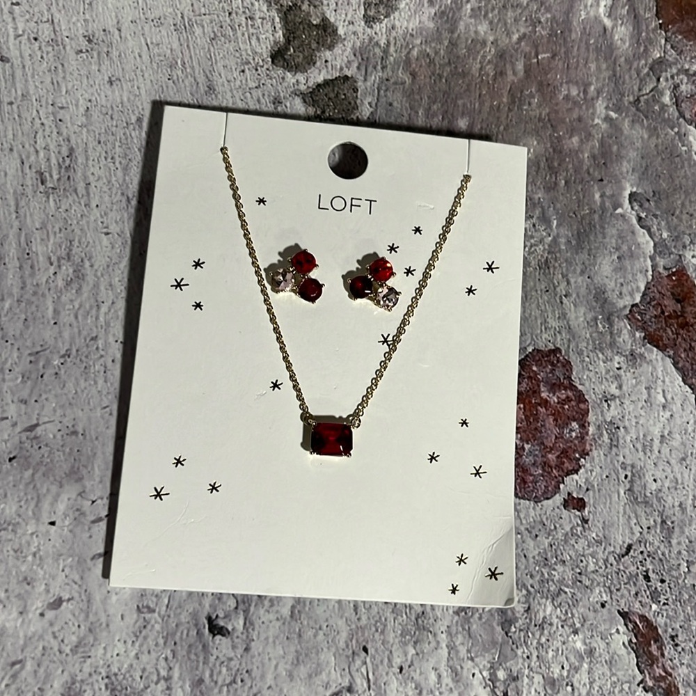 NWT LOFT Pink & Red Gemstone Necklace & Stud Earring Set